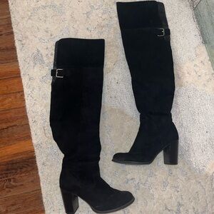 Over the knee suede like boots